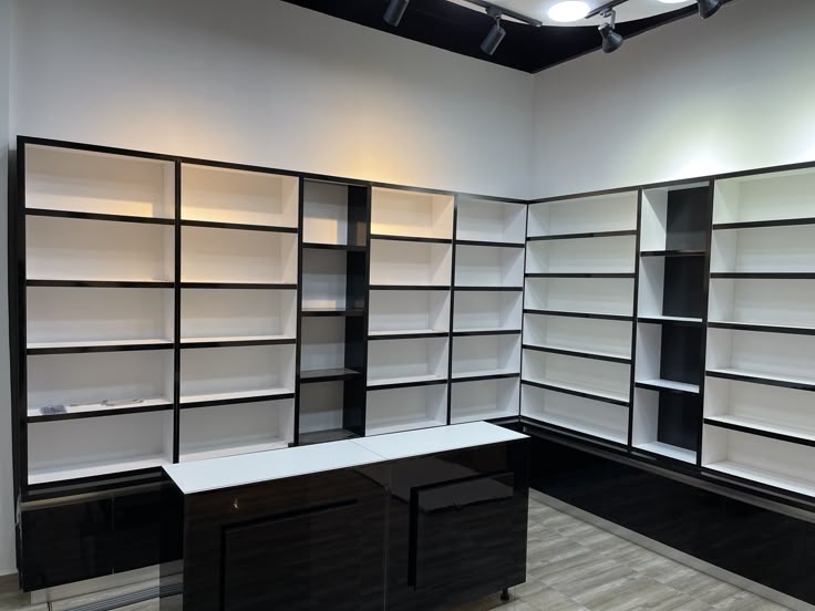 เฟอร์นิเจอร์ร้านค้าโทรศัพท์มือ - Phone Accessories Shop Design บทวิจารณ์และราคา
